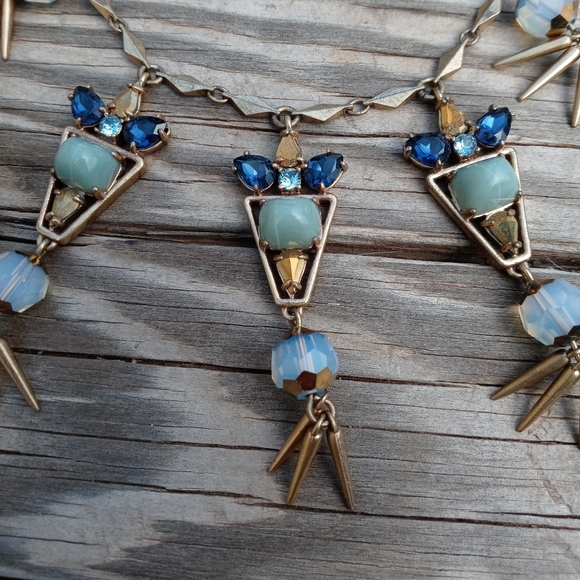 J Crew 🦚 Necklace Faceted 💮🐝Rhinestone - Picture 2 of 9